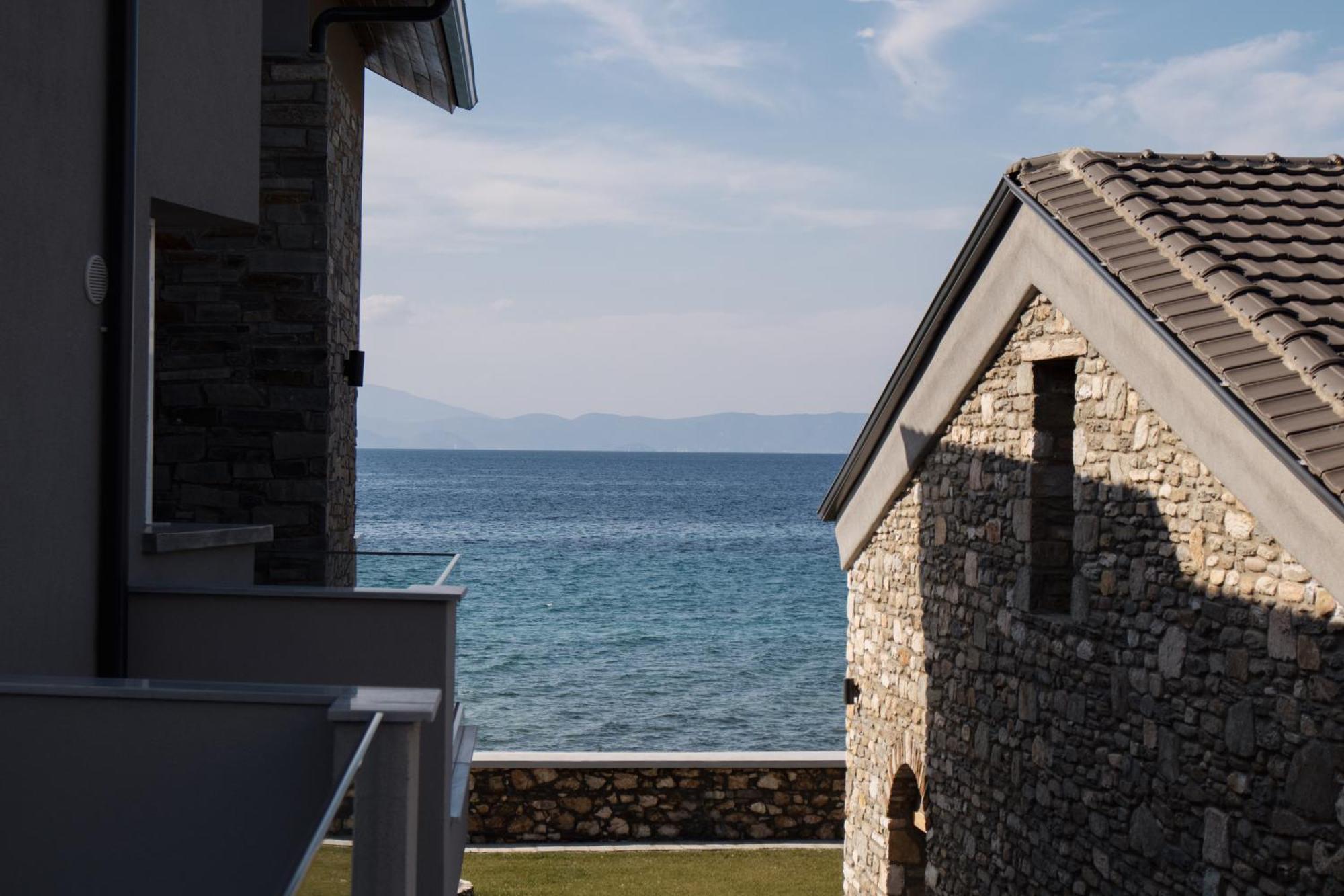 Olive & Sea Luxury Suites Skala Sotiros Bagian luar foto